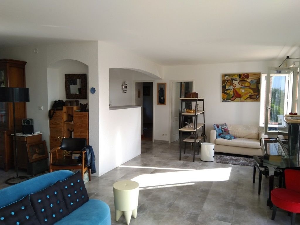 Villa in Flourens, Occitania, France 2 - 16497490