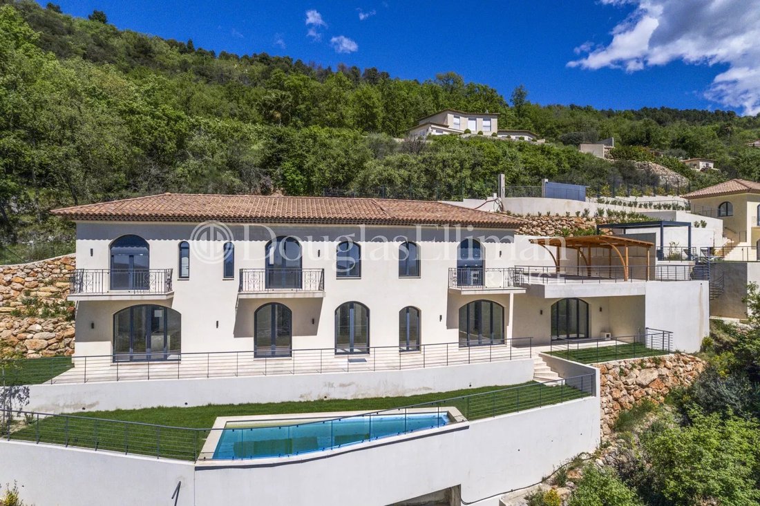 Villa in Cabris, Provence-Alpes-Côte d'Azur, France 3 - 14298941
