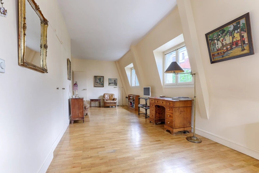 Apartment in Invalides, Paris 7e Arrondissement, Paris 4 - 16497342
