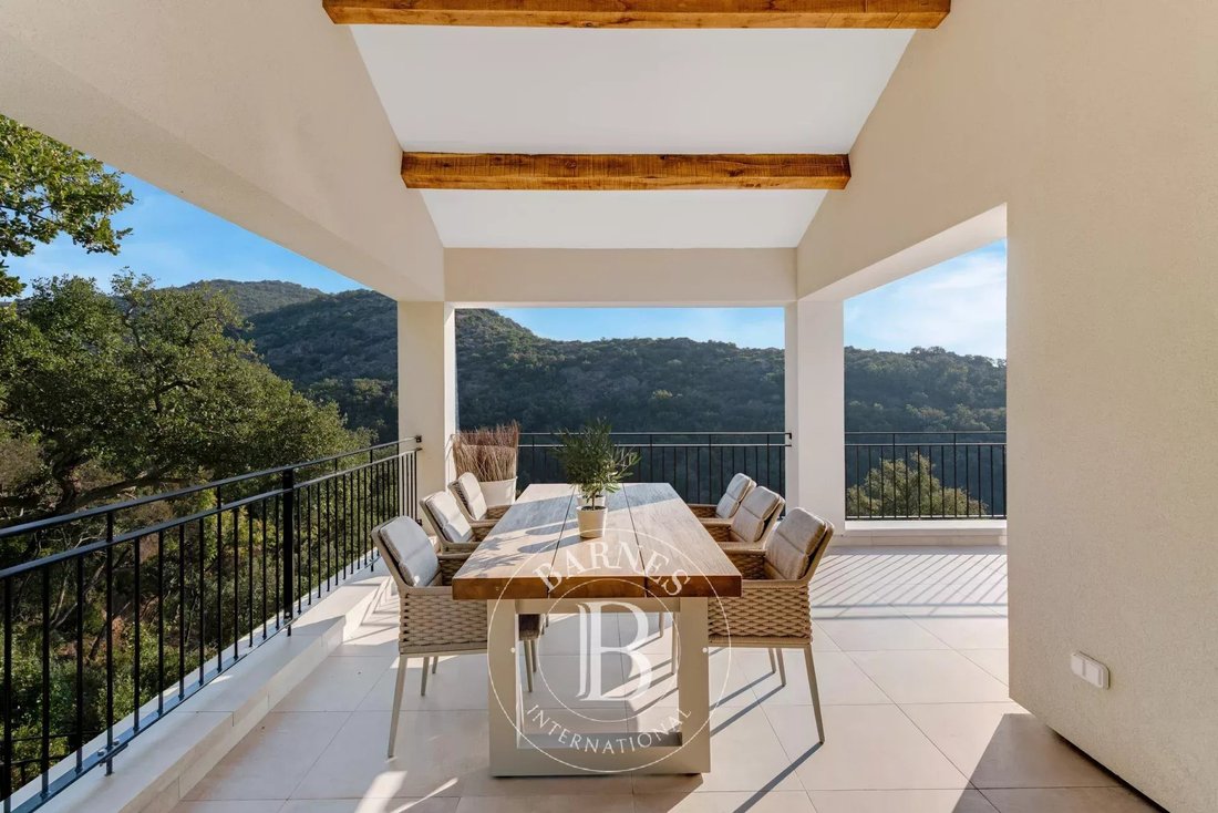 House in Grimaud, Provence-Alpes-Côte d'Azur, France 3 - 16496560