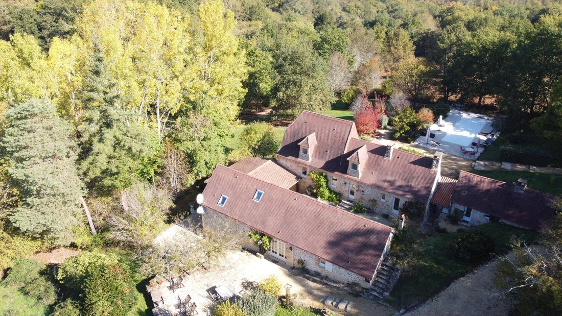 Estate in Les Eyzies-de-Tayac-Sireuil, Les Eyzies, France 3 - 16498672