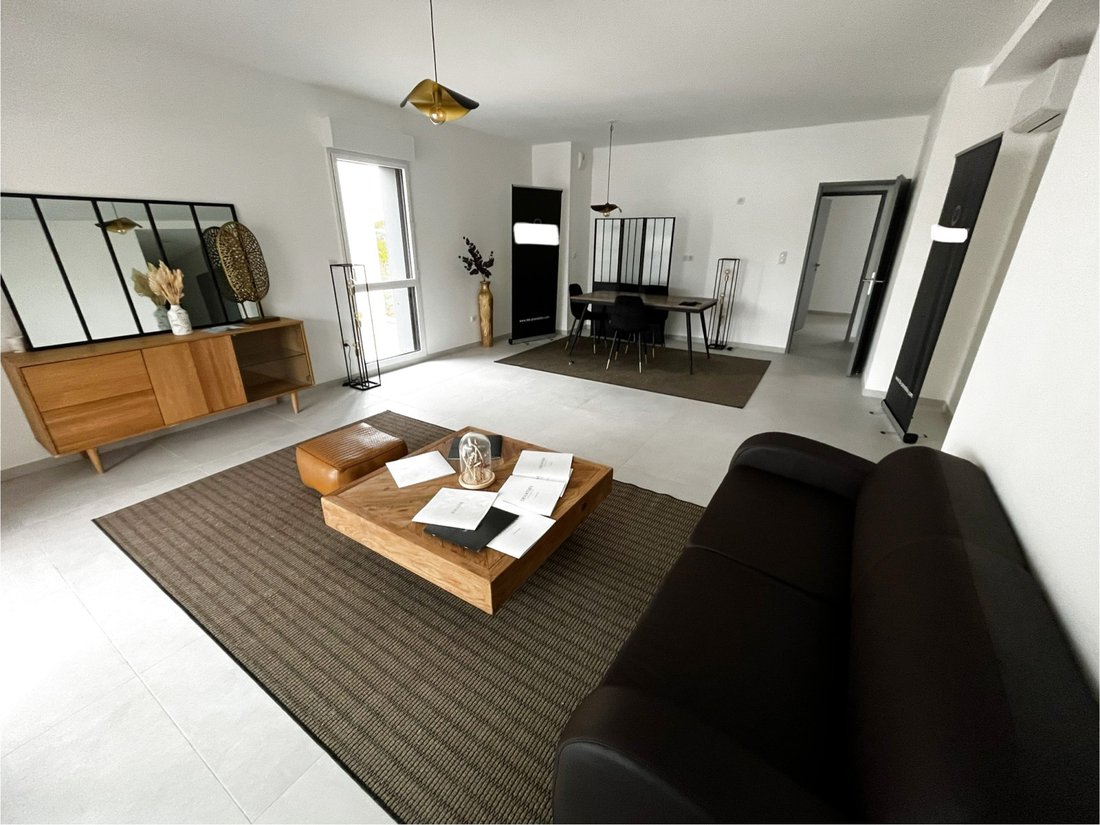 Apartment in Sud, Saint-Jean-de-Vedas, France 2 - 16497363