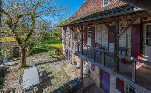 Castle for Sale in Martel, Occitanie, France