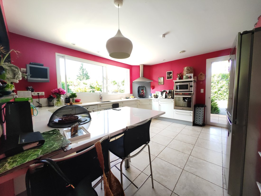 House in Clermont-Ferrand, Auvergne-Rhône-Alpes, France 4 - 16497623