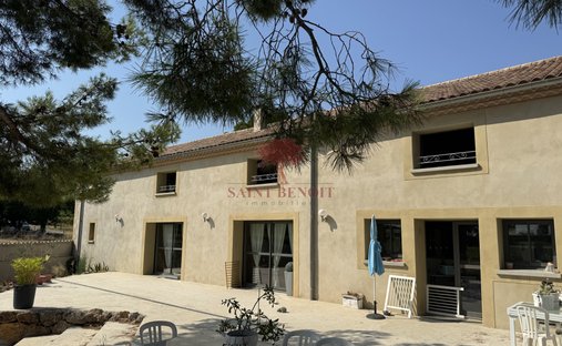 Estate in Saint-Chinian, Occitania, France 1