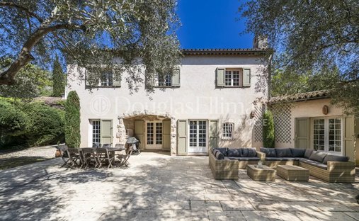 Villa in Mougins, Provence-Alpes-Côte d'Azur, France 1