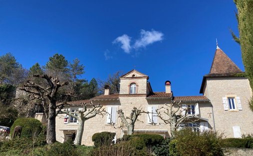 Estate in Saint Georges, Cahors, France 1