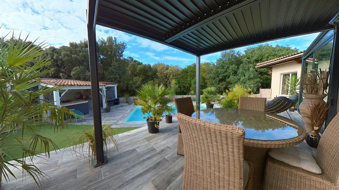 Villa in Laurens, Occitania, France 2 - 16498152