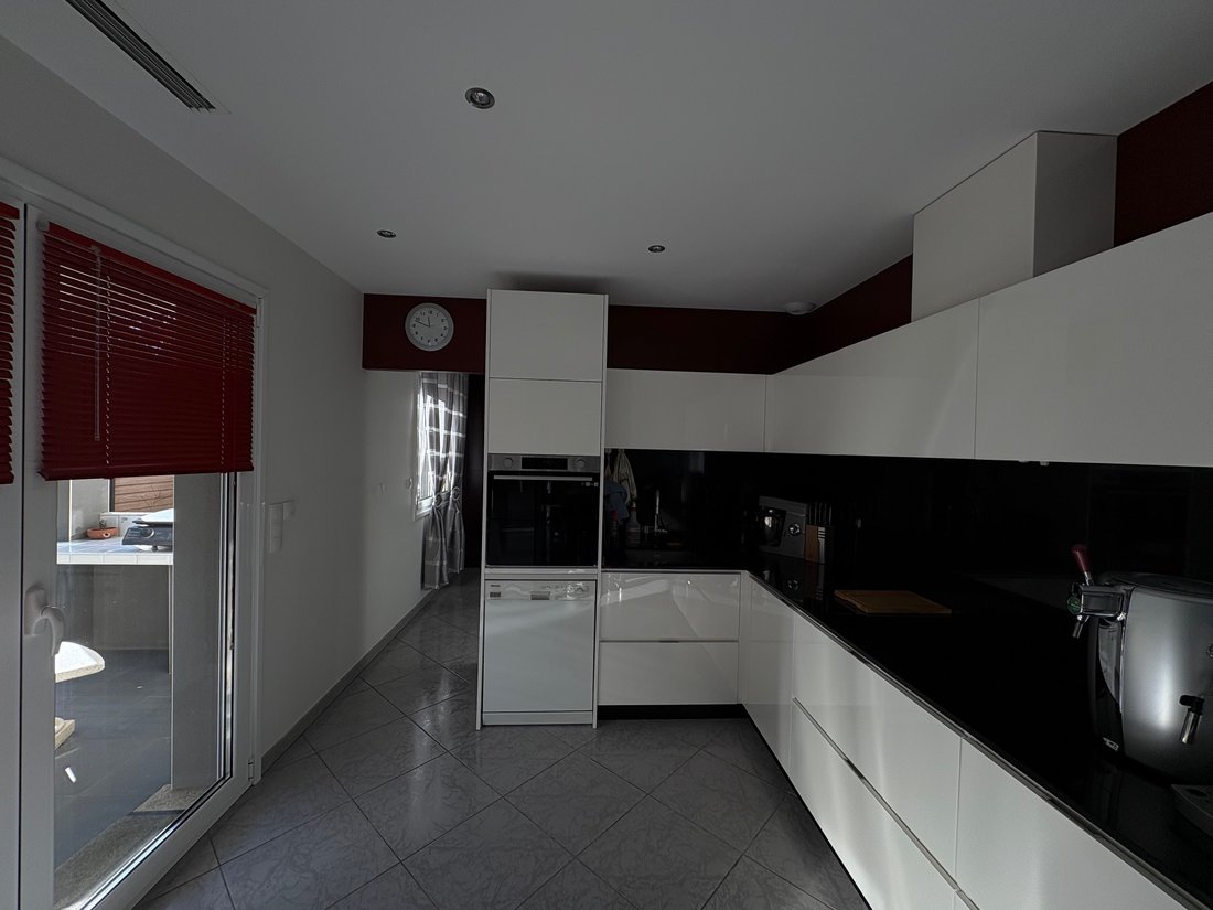 House in Zone d'Activité, Portet-sur-Garonne, France 4 - 16498340