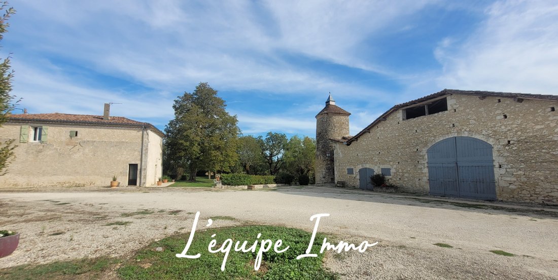 Estate in Mauvezin, Occitania, France 2 - 16498175