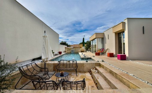 Villa a Mèze, Occitania, Francia 1