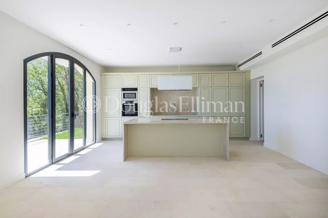 Villa in Cabris, Provence-Alpes-Côte d'Azur, France 5 - 14298941