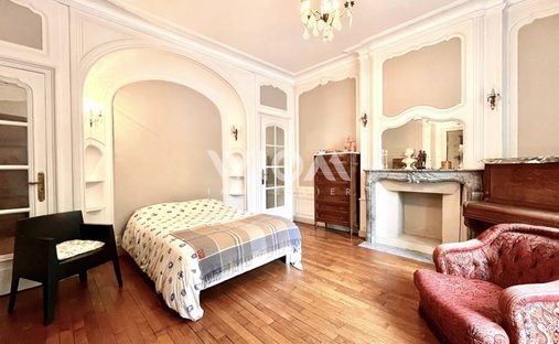 Castle for Sale in Arras, Hauts-de-France, France