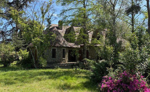House in Labarthe-sur-Leze, Occitania, France 1