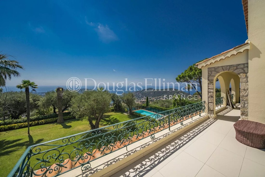 Villa in Le Port, Villefranche-sur-Mer, France 3 - 15837393