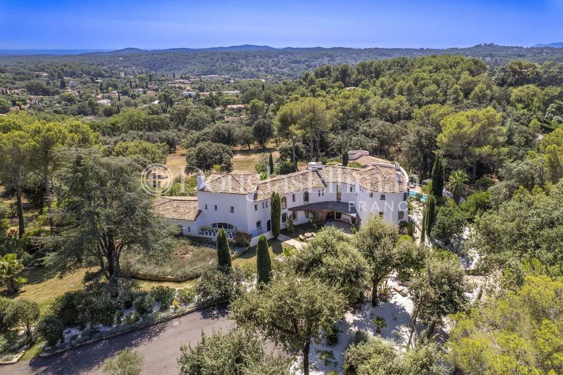 Villa in Valbonne, Provence-Alpes-Côte d'Azur, France 3 - 14983300
