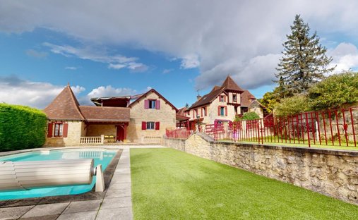 Casa en Sarlat-la-Canéda, Nueva Aquitania, Francia 1
