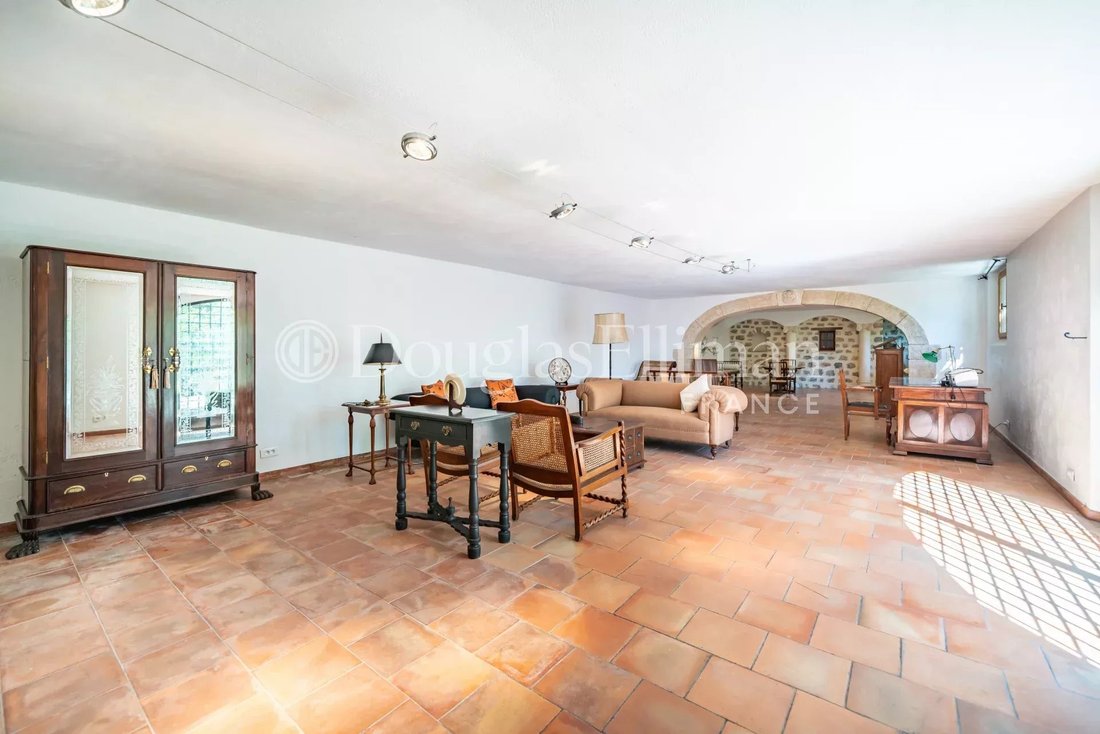 Villa in Grasse, Provence-Alpes-Côte d'Azur, France 4 - 13603623