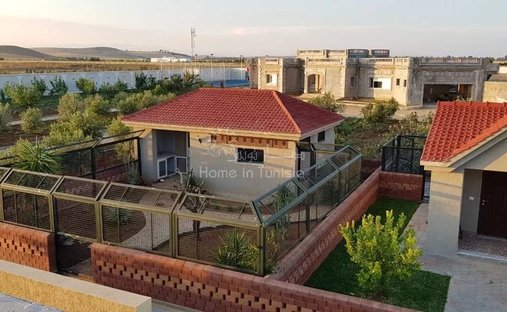 Farm Ranch in Sidi Thabet, Ariana, Tunesien 1
