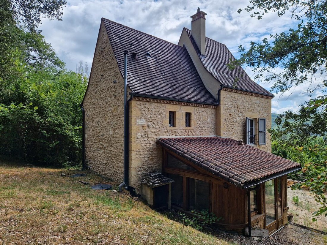 Estate in Montignac-Lascaux, Nouvelle-Aquitaine, France 2 - 16501066