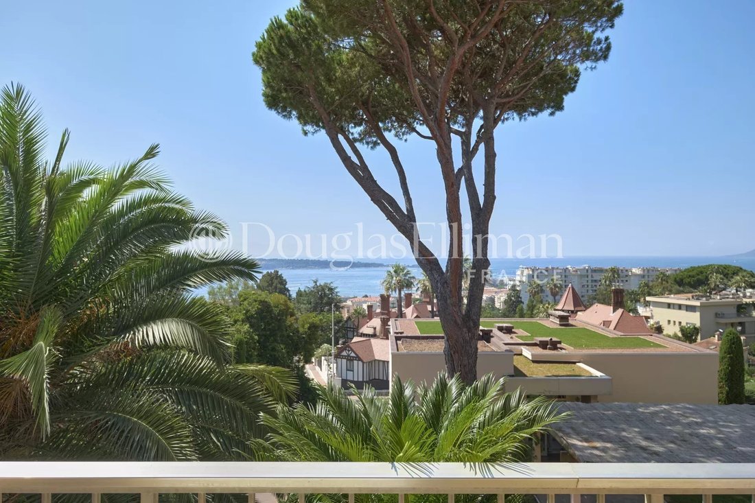 Apartment in La Californie, Cannes, France 1 - 14819528