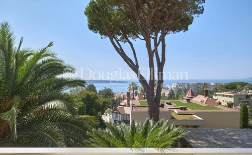 Apartment in La Californie, Cannes, France 1