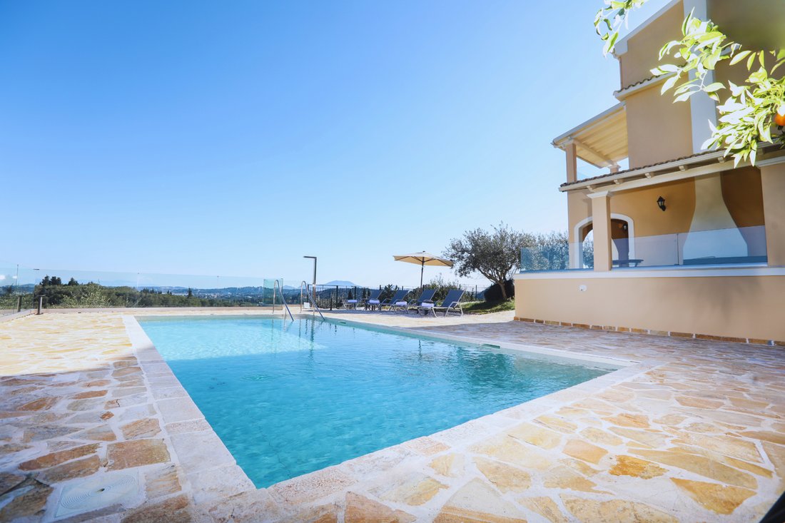 Villa a Corfù, Peloponnese, Western Greece and the Ionian, Grecia 1 - 16501530