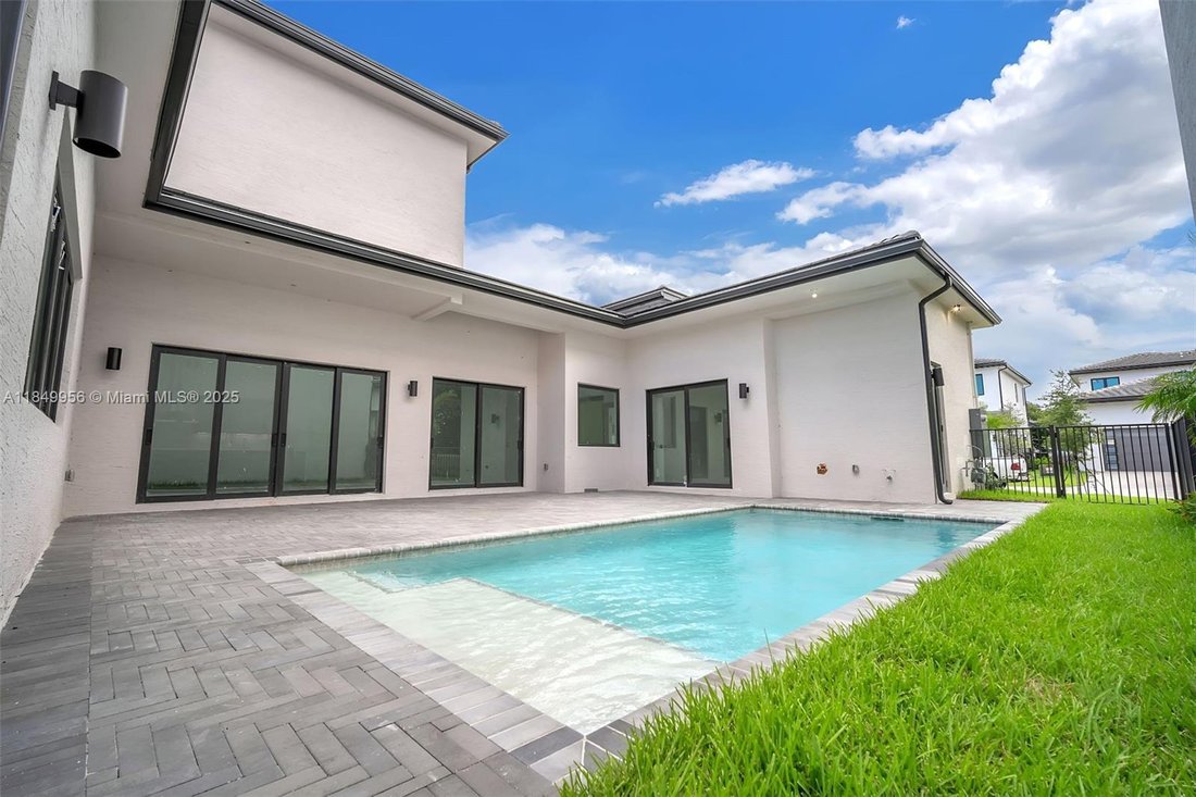 House in Fort Lauderdale, Florida, United States 5 - 16499877