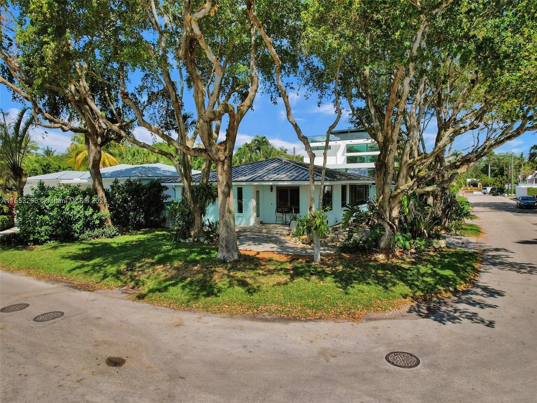 House in Miami, Florida, United States 2 - 16498946