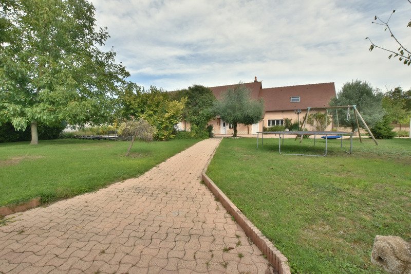 House in Gilly-les-Citeaux, Bourgogne – Franche-Comté, France 1 - 16502105