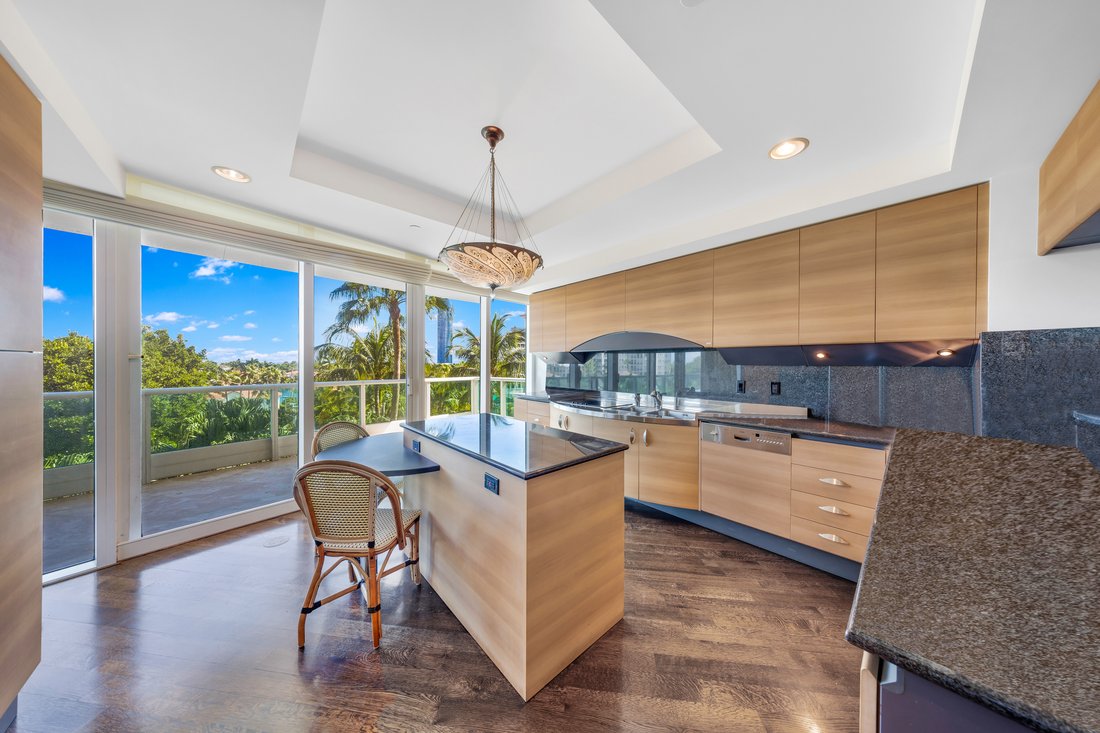 Condo in Aventura, Florida, United States 3 - 16503197