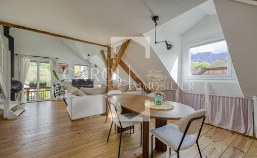 Appartamento a Talloires, Alvernia-Rodano-Alpi, Francia 1