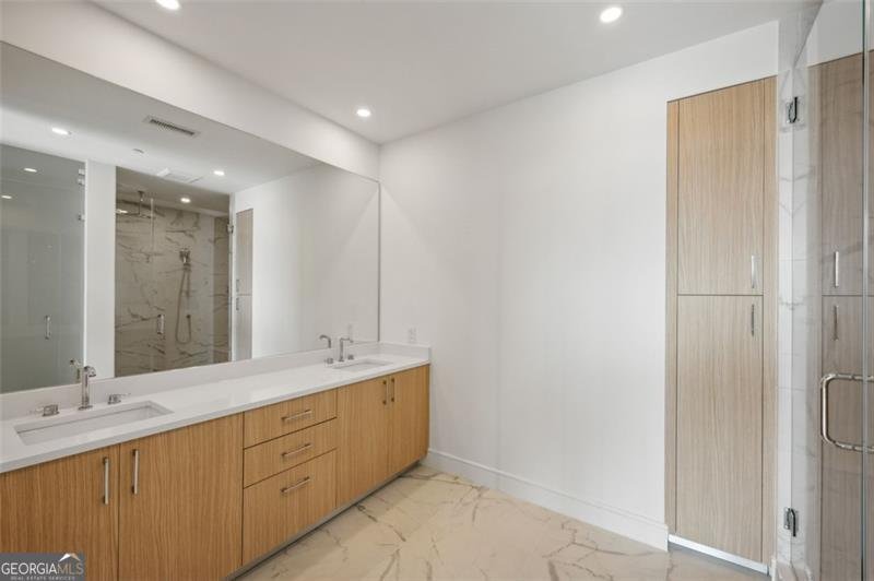 Condo in Atlanta, Georgia, United States 4 - 16500869