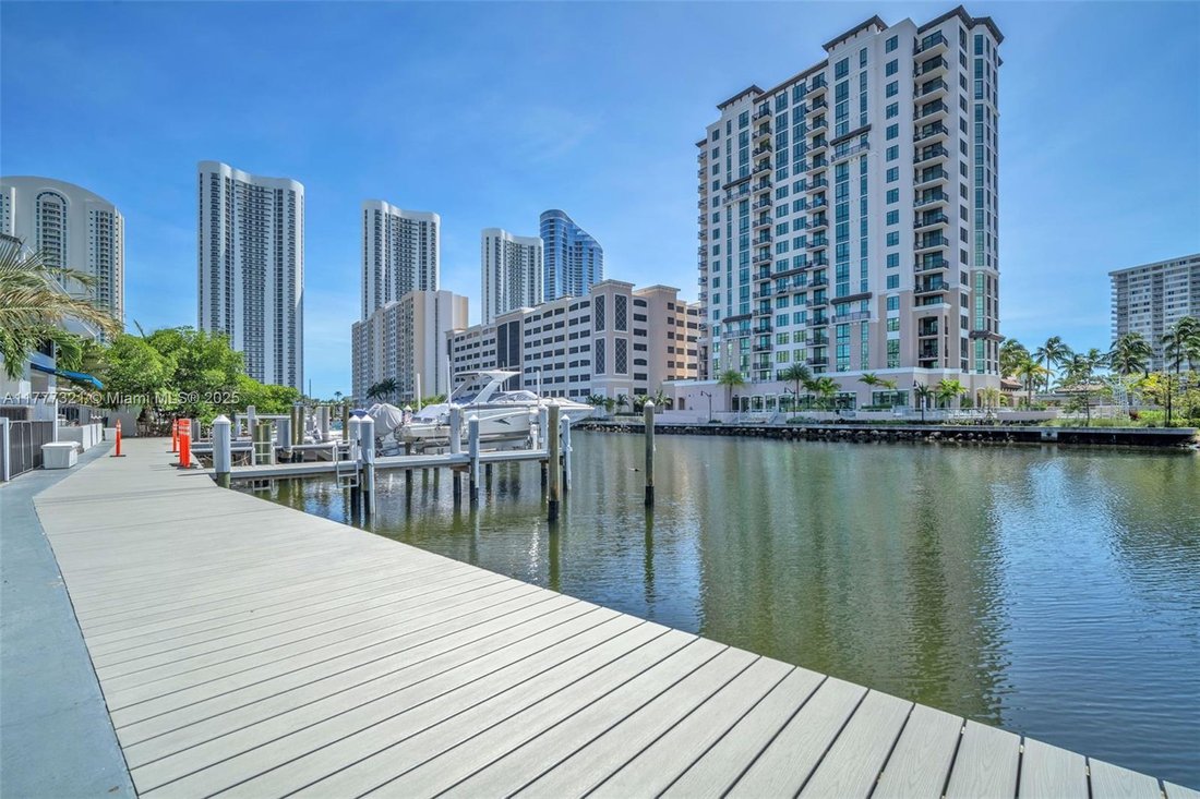 Townhouse in Golden Beach, Florida, United States 5 - 16499066
