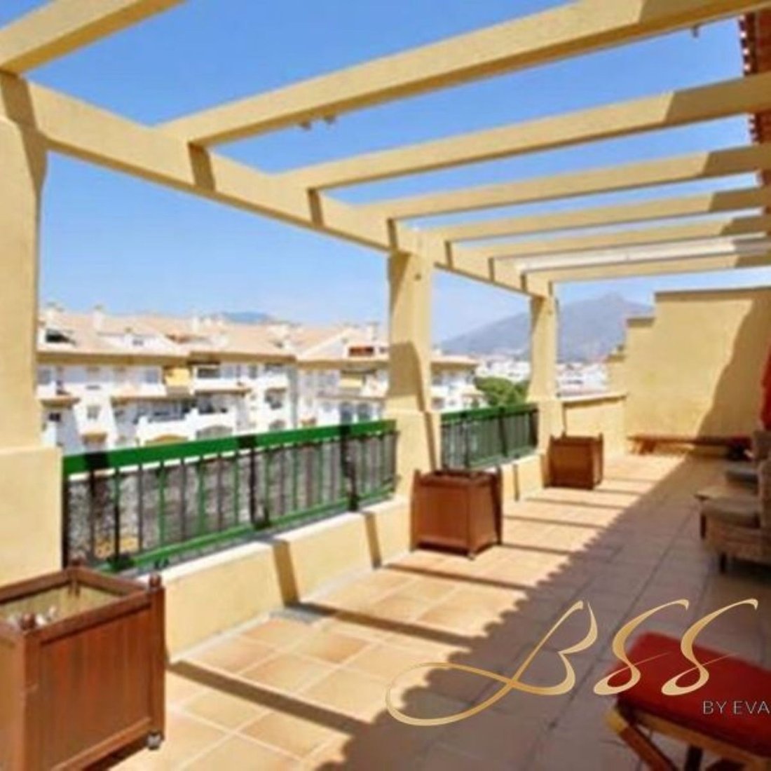 Penthouse in San Pedro de Alcantara, Andalusia, Spain 2 - 16500967
