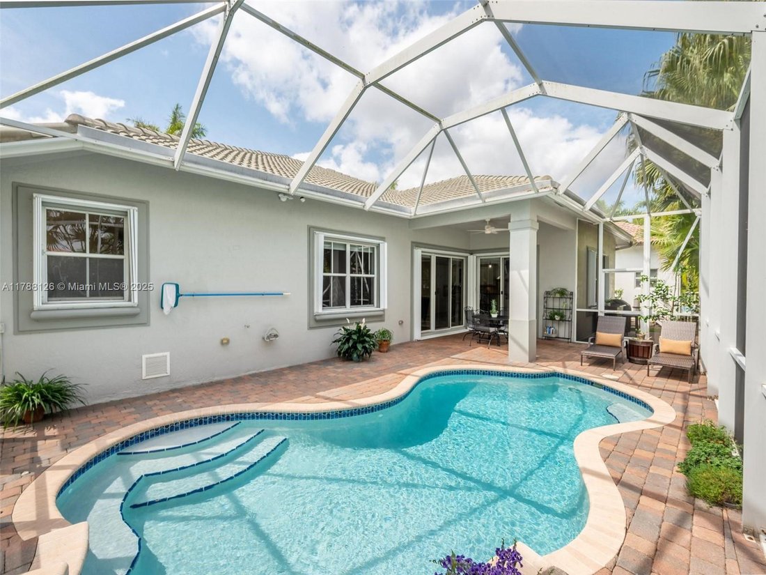 House in Weston, Florida, United States 3 - 16499794