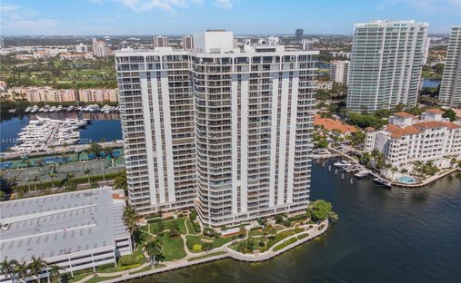 Condominio en Aventura, Florida, Estados Unidos 1