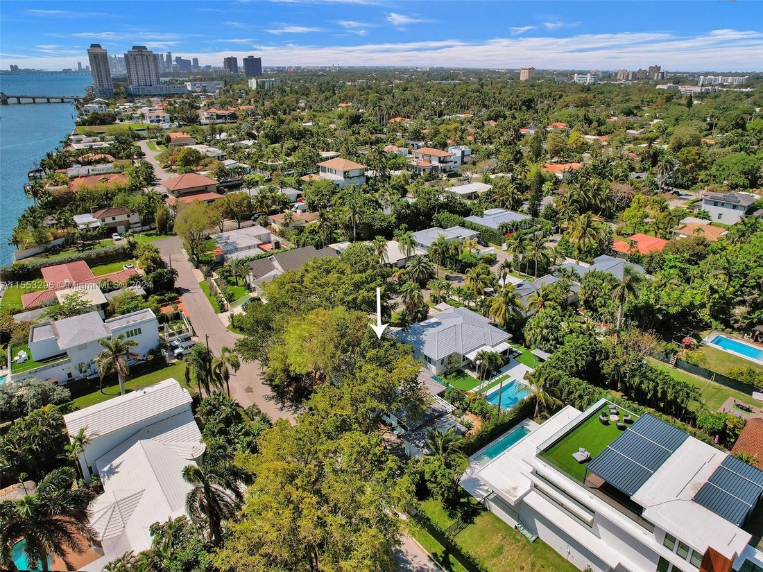 House in Miami, Florida, United States 5 - 16498946