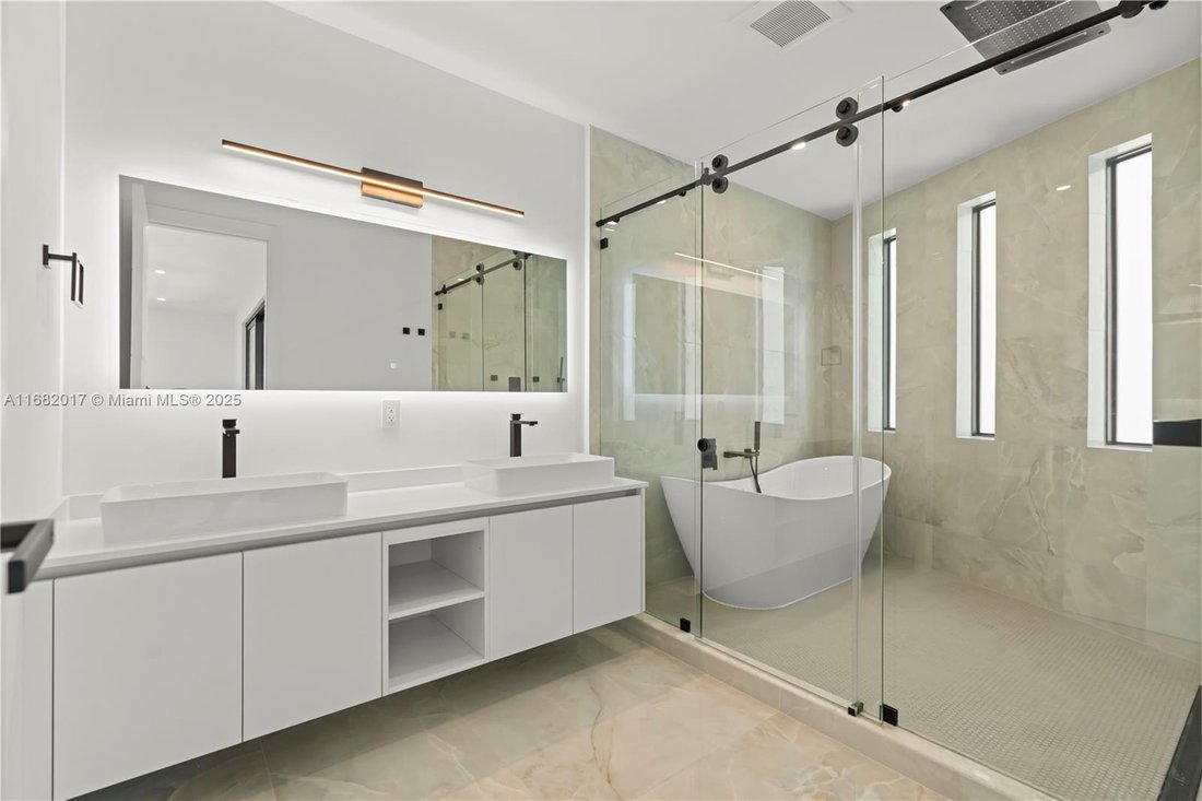 Townhouse in Wilton Manors, Florida, United States 2 - 16499099