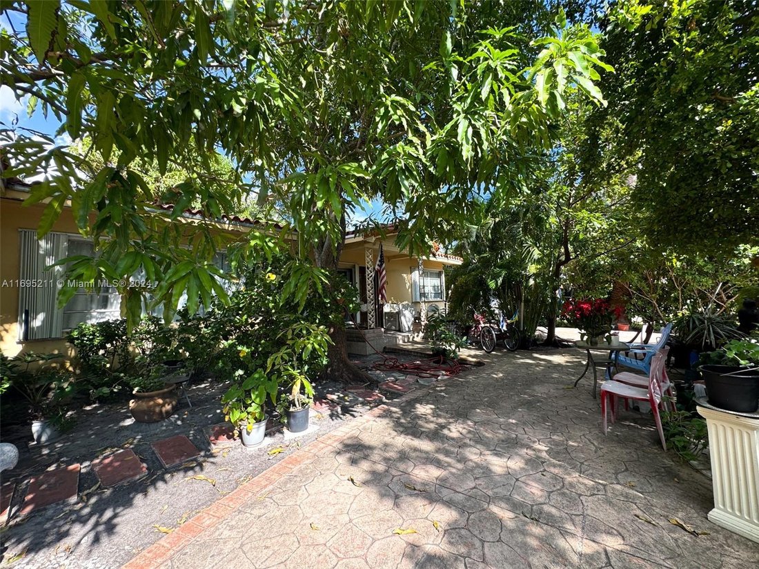 House in Golden Beach, Florida, United States 1 - 16498816