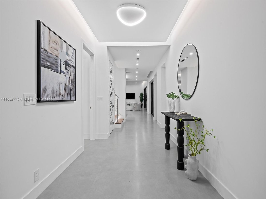 House in Fort Lauderdale, Florida, United States 4 - 16498854