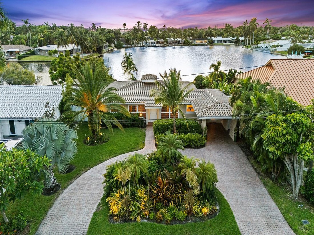House in Oakland Park, Florida, United States 1 - 16499627