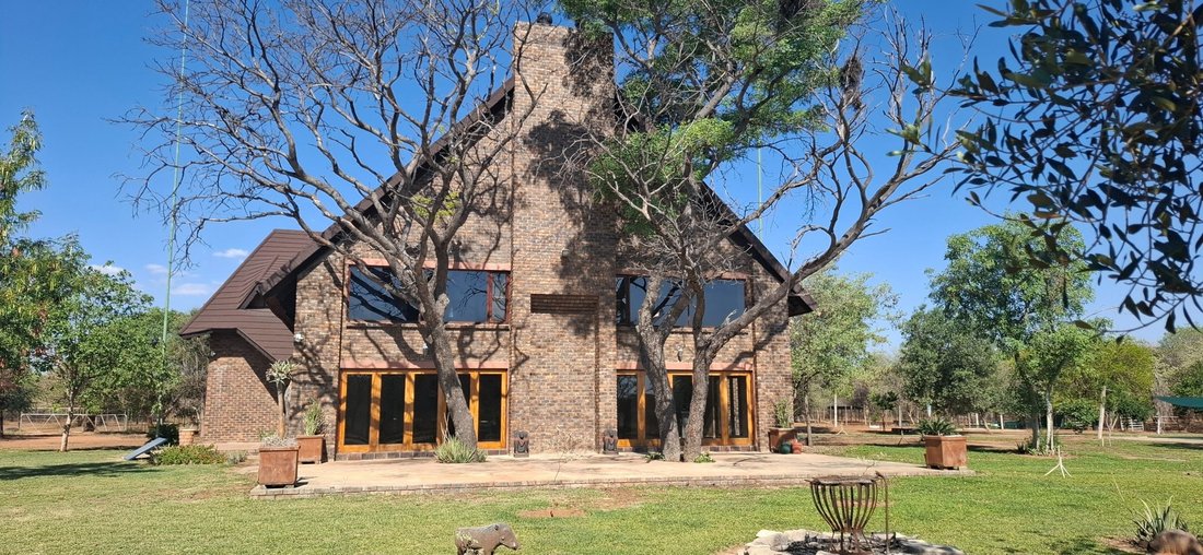 Farm Ranch in Bela-Bela, Limpopo, South Africa 1 - 16503147