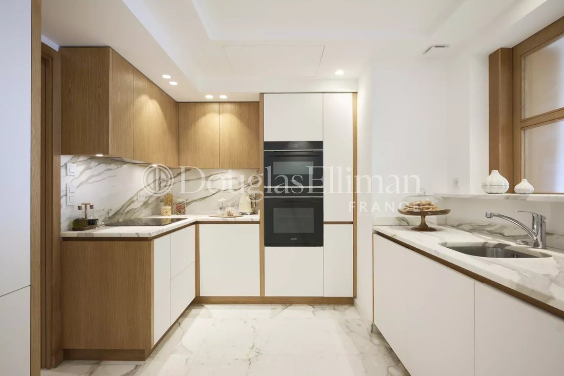 Apartment in Cannes, Provence-Alpes-Côte d'Azur, France 3 - 15946452
