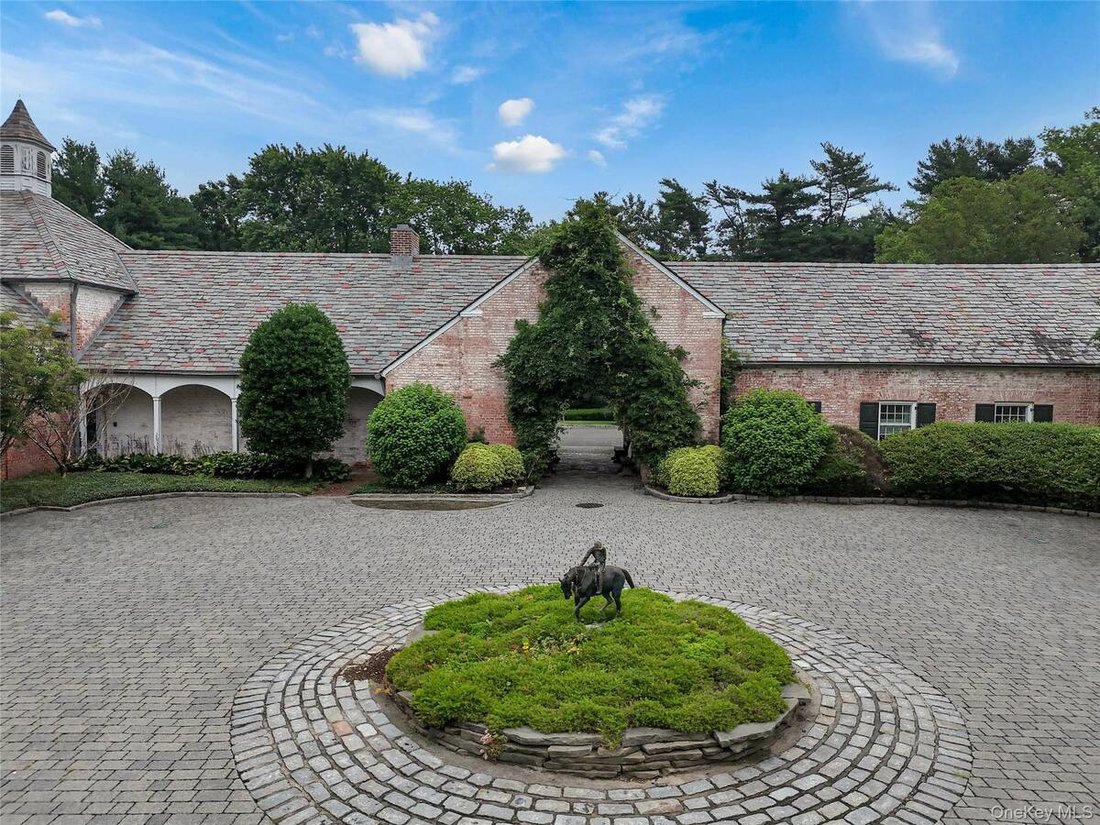 House in Upper Brookville, New York, United States 2 - 16499609