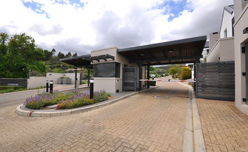 Country House in Stellenbosch, Western Cape, South Africa 1