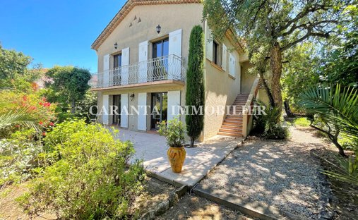 Villa in Nartelle-Noyer-Bellevue-bd des Sardinaux, Sainte-Maxime, France 1