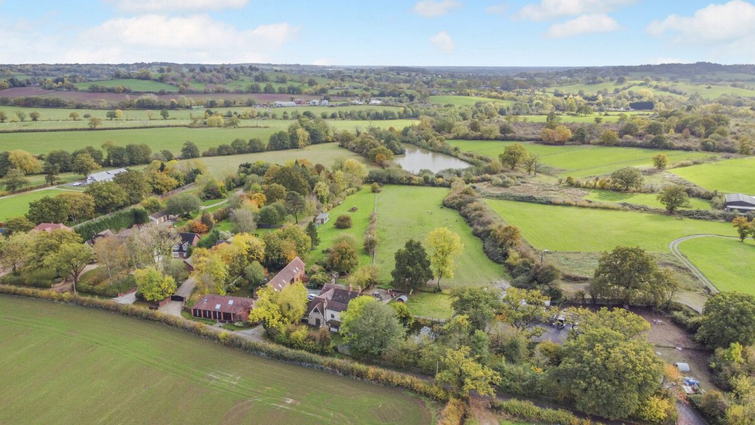 House in Bromsgrove, England 4 - 16501992