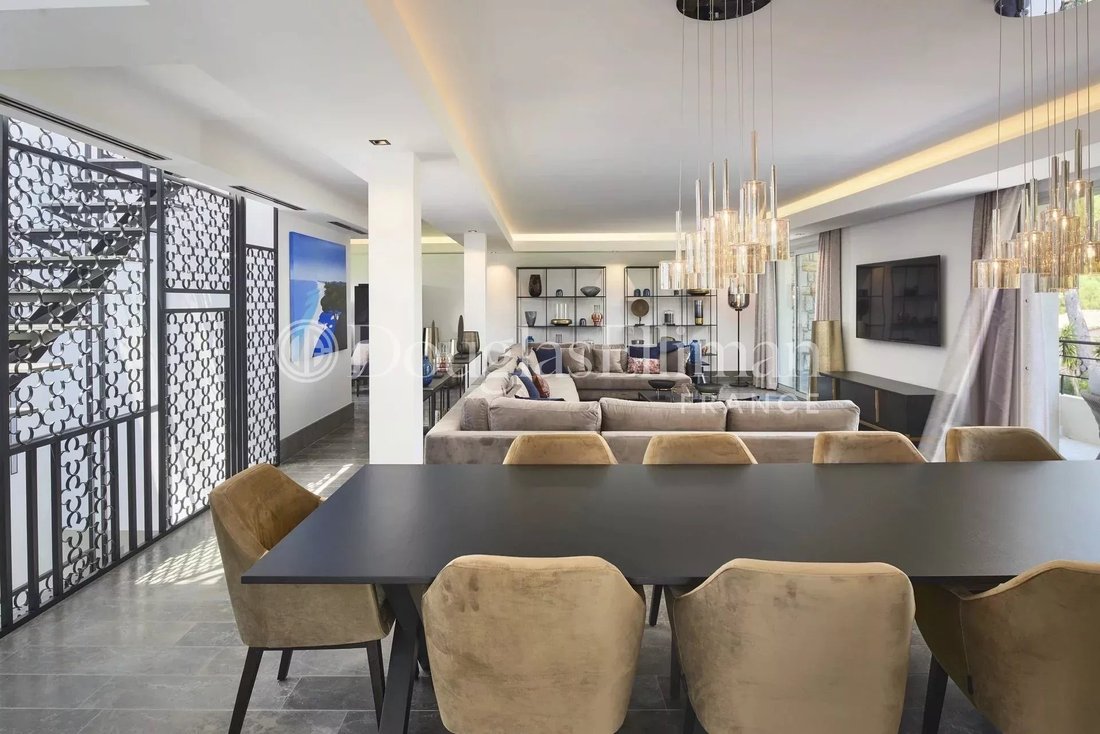 Villa in Antibes, Provence-Alpes-Côte d'Azur, France 3 - 15033664