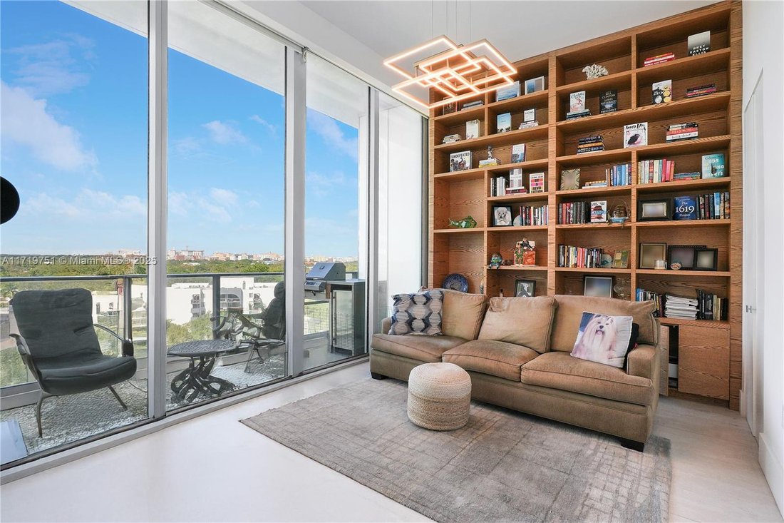Condo in Miami, Florida, United States 5 - 16499323